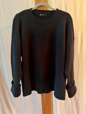 Logene Black Relaxed Crewneck Sweater